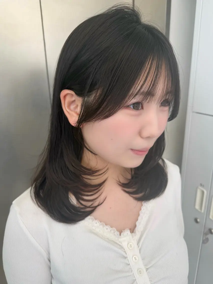 ミディアム カット レイヤーカット🫧 etsuのヘアスタイル