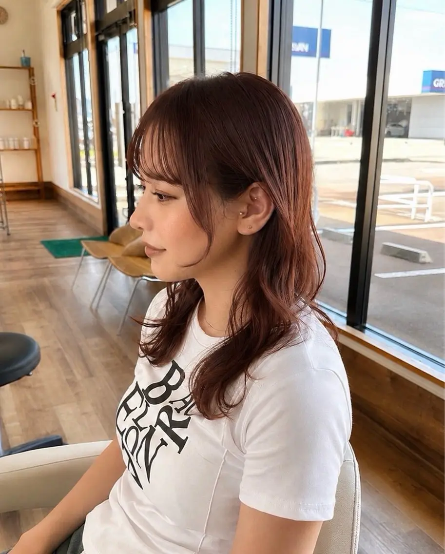 セミロング レッドブラウン 髪質改善 カット ヘアカラー 艶髪カラー/髪質改善 細貝 舞利のヘアスタイル