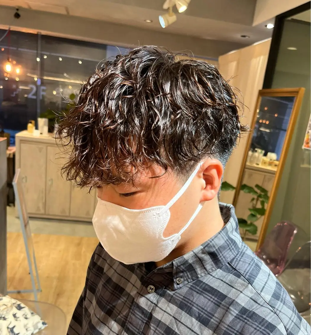ショート パーマ メンズ カット パーマ SCENEbyRAD helmのヘアスタイル