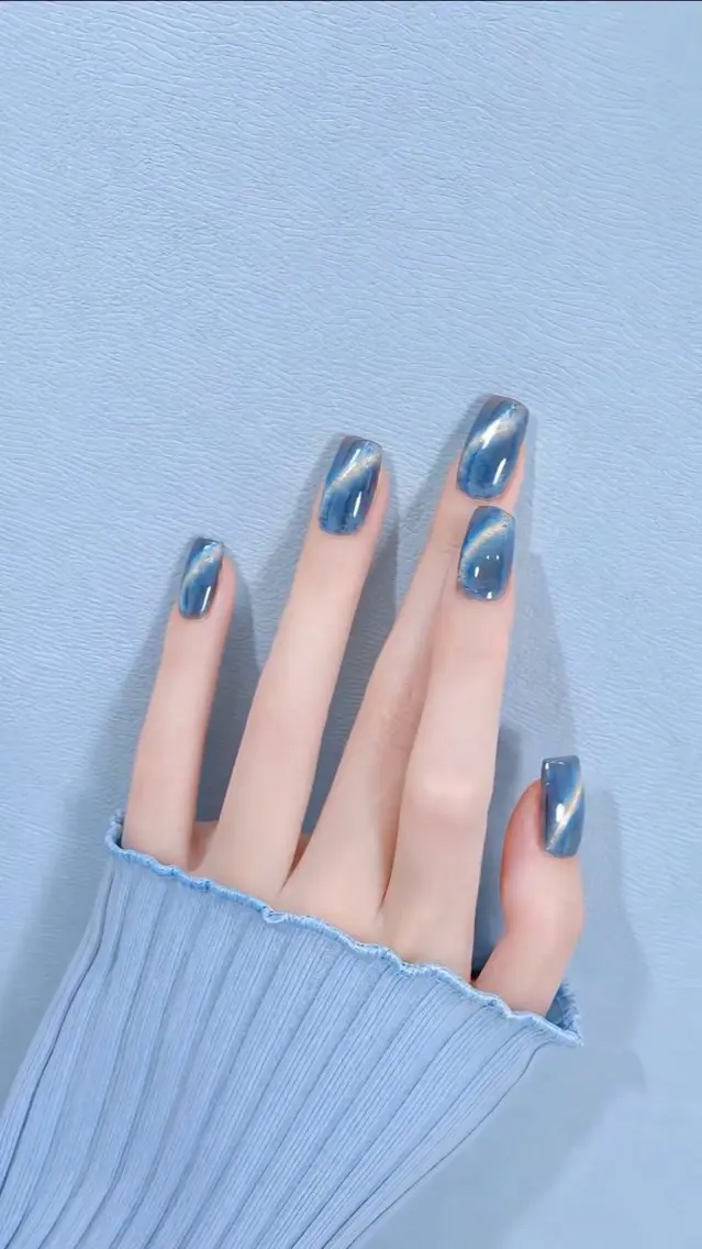 ネイル Rnailsalon リンゴのネイルデザイン