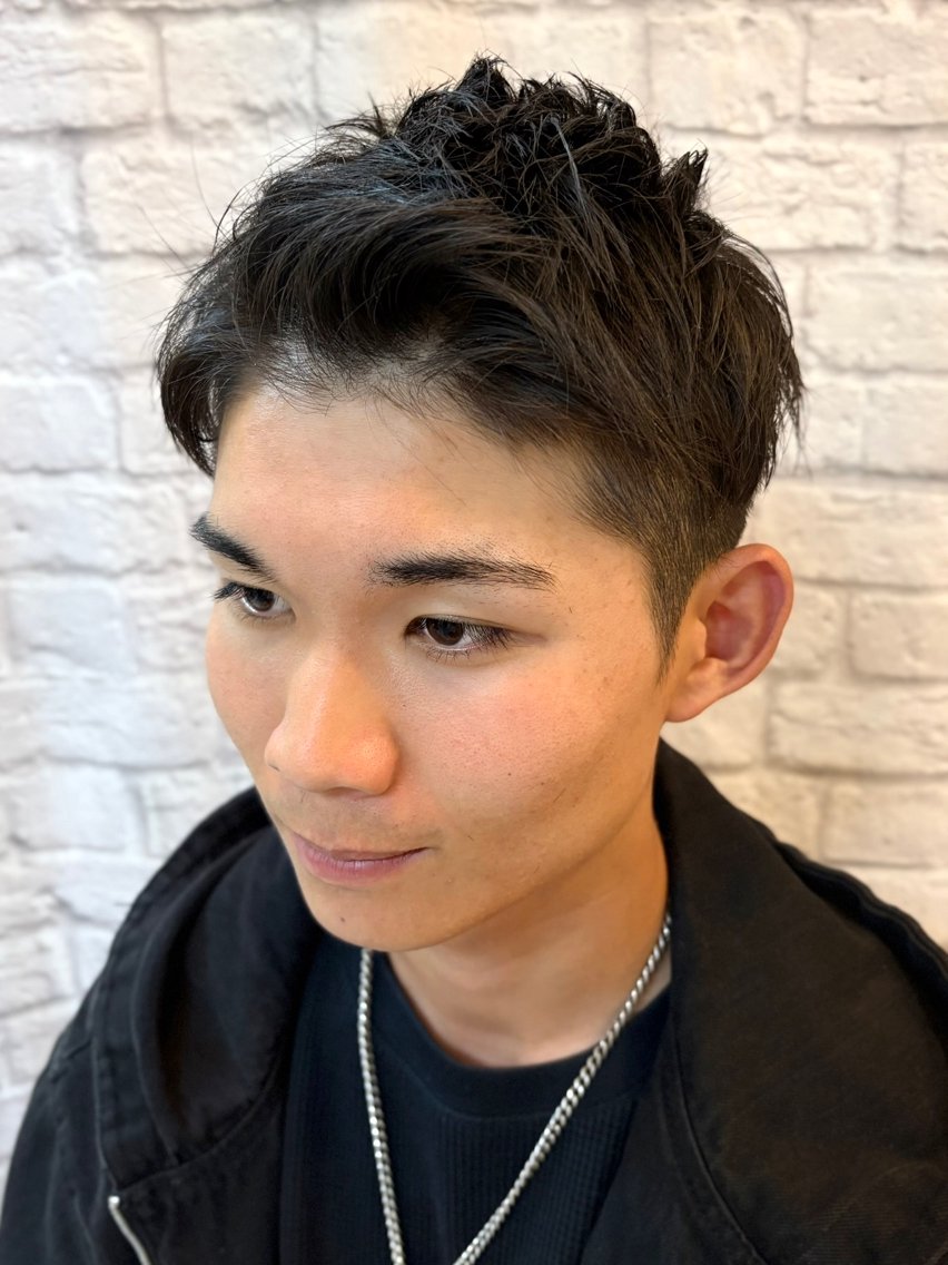 ショート メンズ 中島 菜智のヘアスタイル