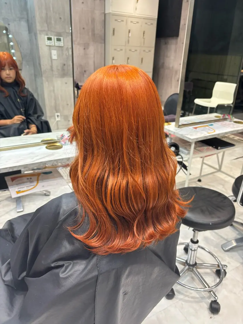 セミロング カラー ヘアカラー トリートメント ヘアセット ハイトーン/レイヤー 🦋🥀Shuriのヘアスタイル