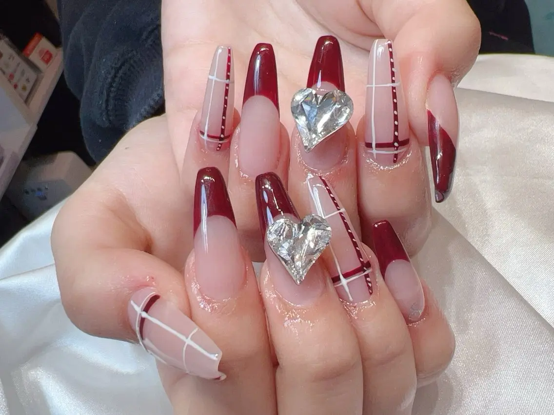 ネイル フレンチネイル ハンドネイル bijou nails 蓮のネイルデザイン