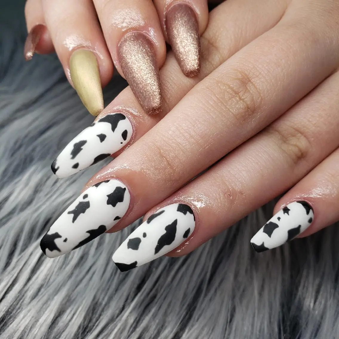 ネイル ブラウン ゴールド マットネイル ミラーネイル スカルプネイル ハンドネイル Nail salon Coco【溝の口駅】のネイルデザイン