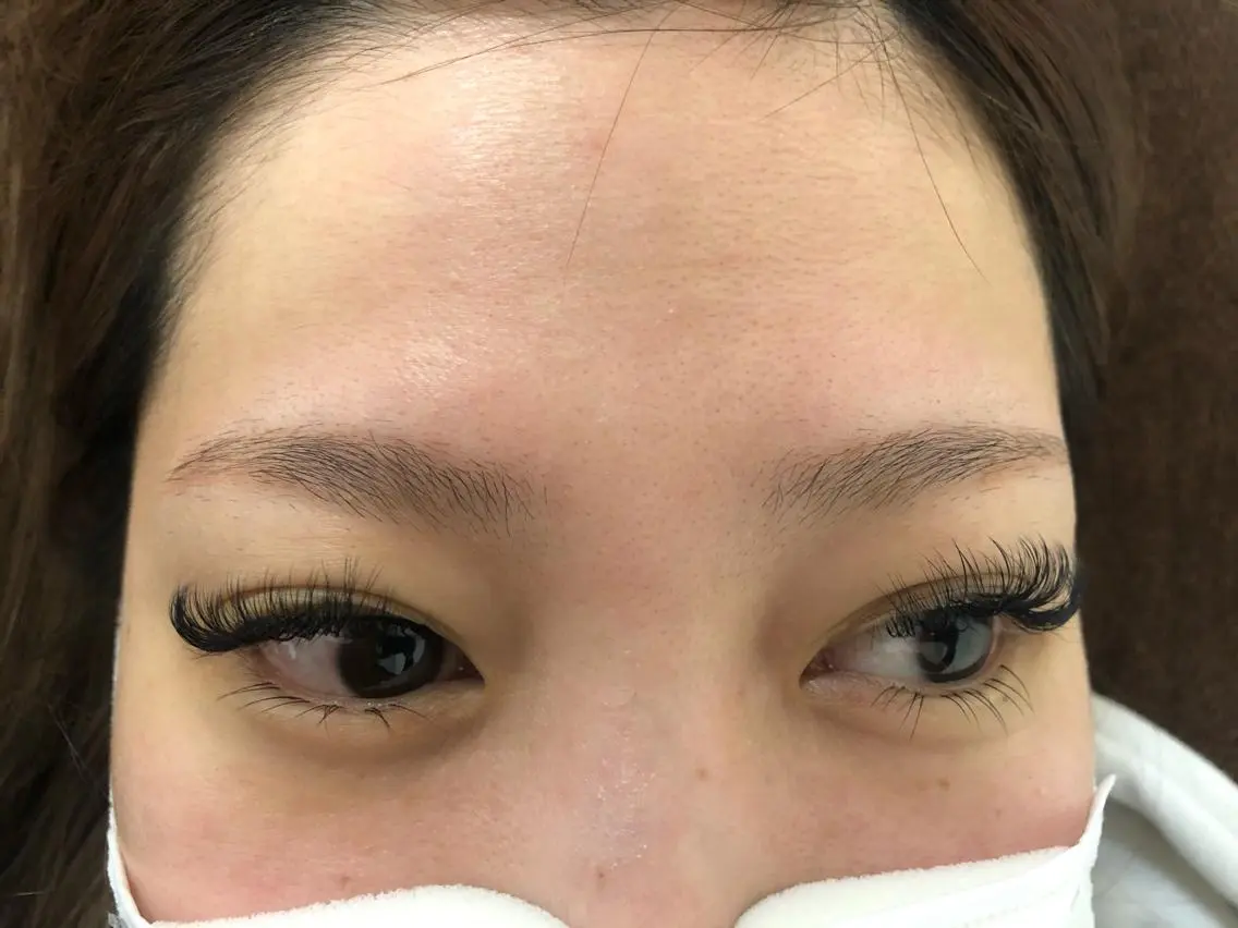 マツエク・マツパ R ...Rの眉毛・アイブロウイメージ