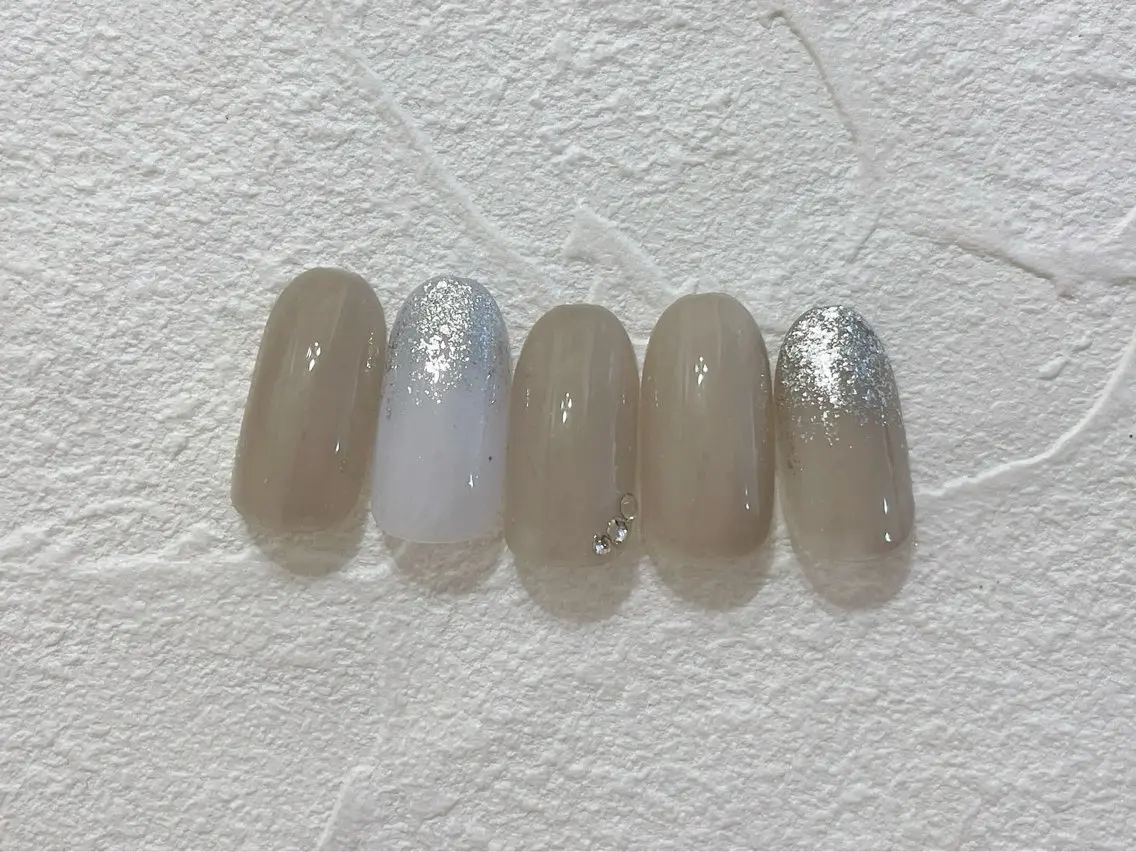 ネイル シンプルネイル ハンドネイル kiki nail たまプラーザのネイルデザイン