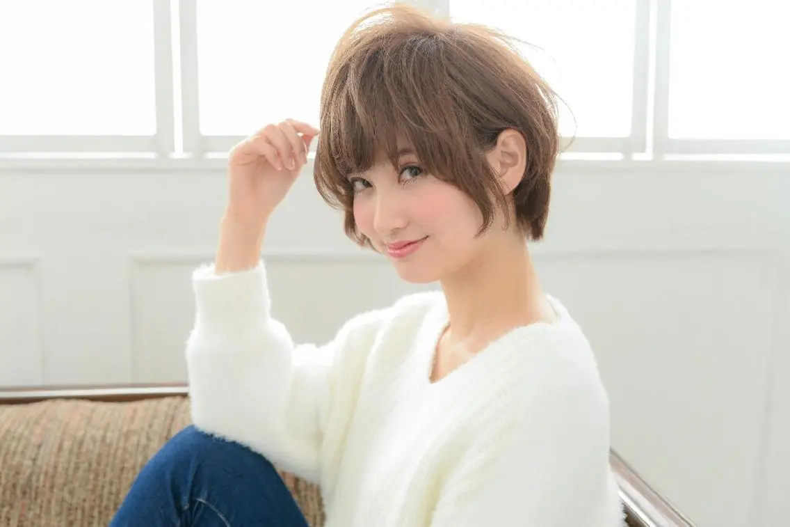 ショート カラー ミディアム belta 姫路山吹 カラーモデル募集のヘアスタイル
