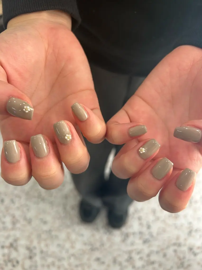 ネイル ハンドネイル 小松 千冬のネイルデザイン