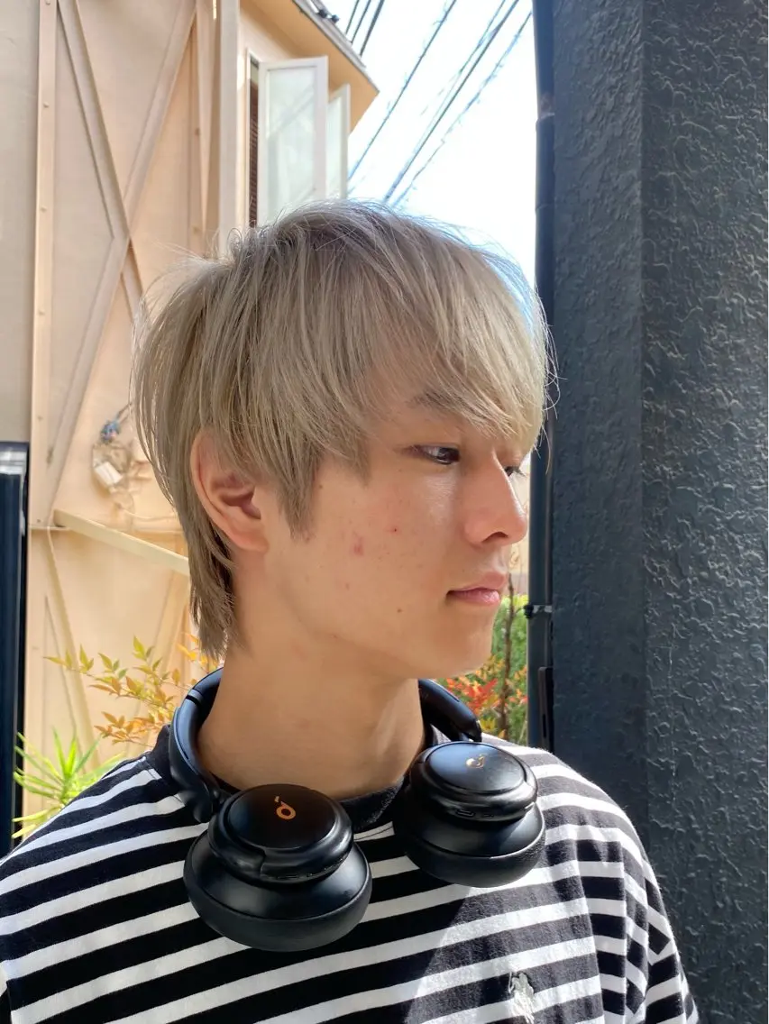 ミディアム カラー メンズ メンズブリーチ マッシュ ブリーチ ダブルカラー グレージュ ♤メンズ✖️パーマ♧ 第十 和博のヘアスタイル