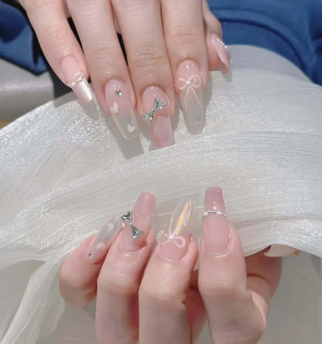 ネイル ハンドネイル 🎀 NaNa_nailのネイルデザイン