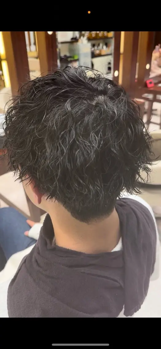 パーマ メンズ メンズパーマ 波巻きパーマ スパイラルパーマ 👑MRN👑 HIROMIのヘアスタイル