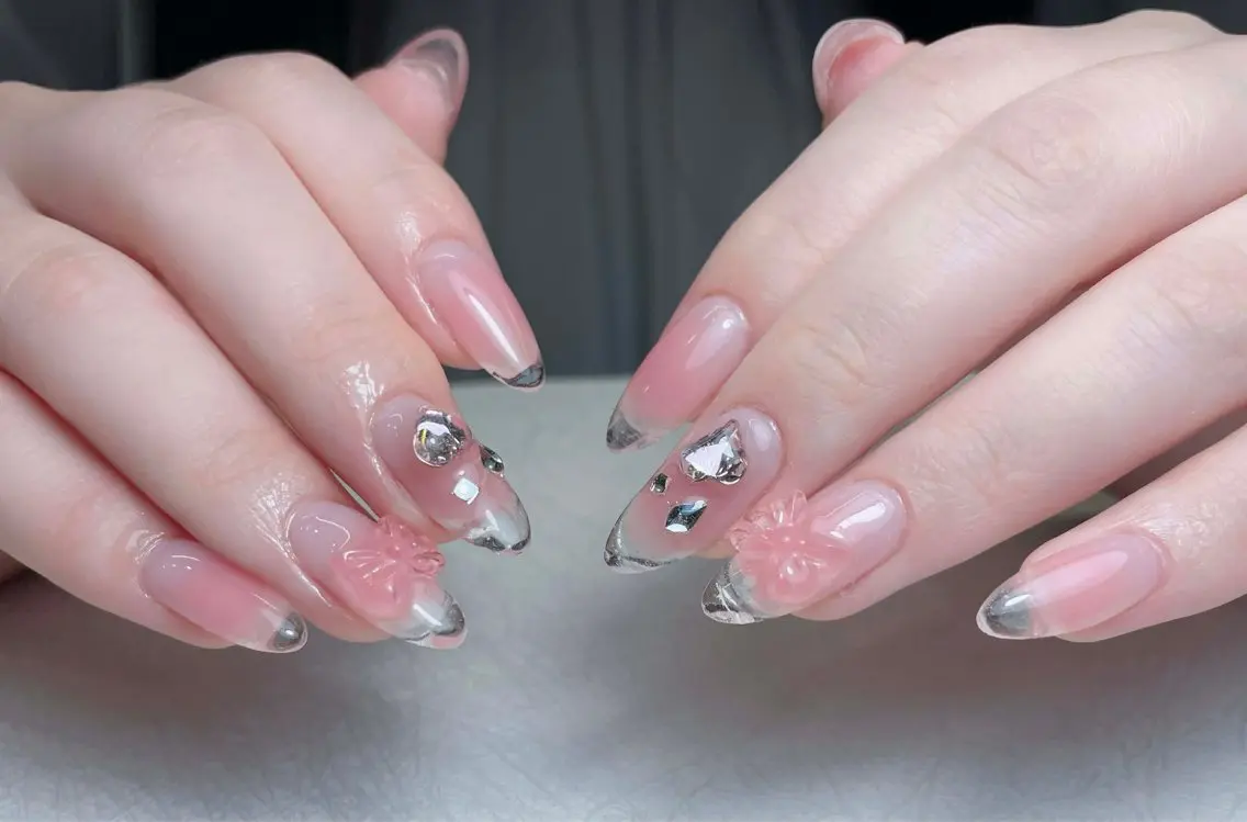ネイル 長さ出し フットネイル フレンチネイル ジェルネイル ガラスフレンチ ハンドネイル 中野駅から2分 MEO NAILのネイルデザイン