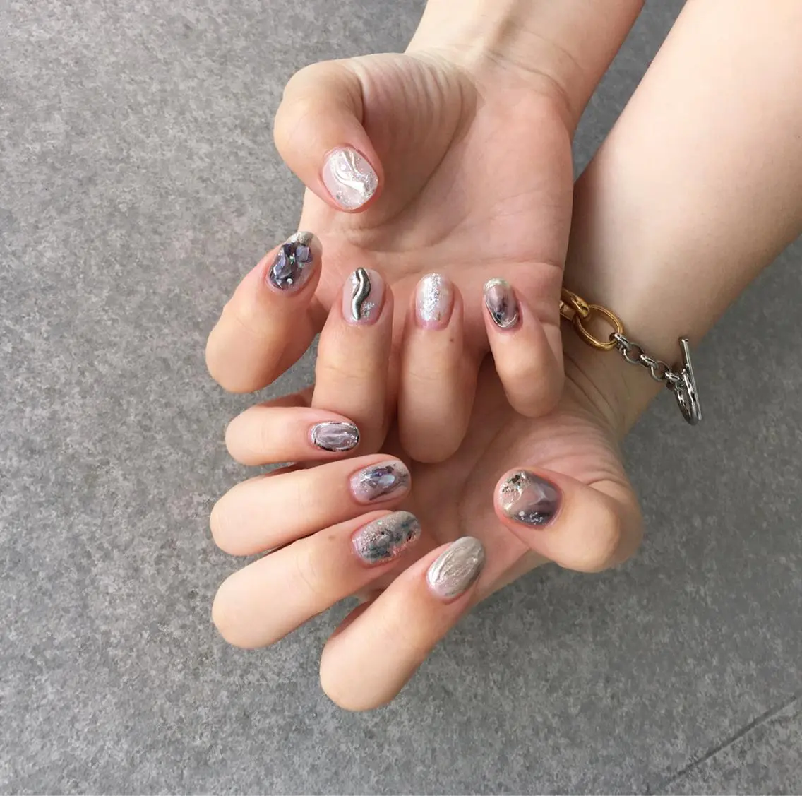 ネイル アートネイル 長さ出し ジェルネイル マットネイル ミラーネイル ハンドネイル nail salon Soeurのネイルデザイン