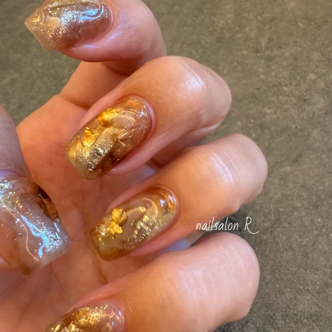 ネイル キラキラネイル ニュアンスネイル ぷっくりネイル nailsalon Rのネイルデザイン