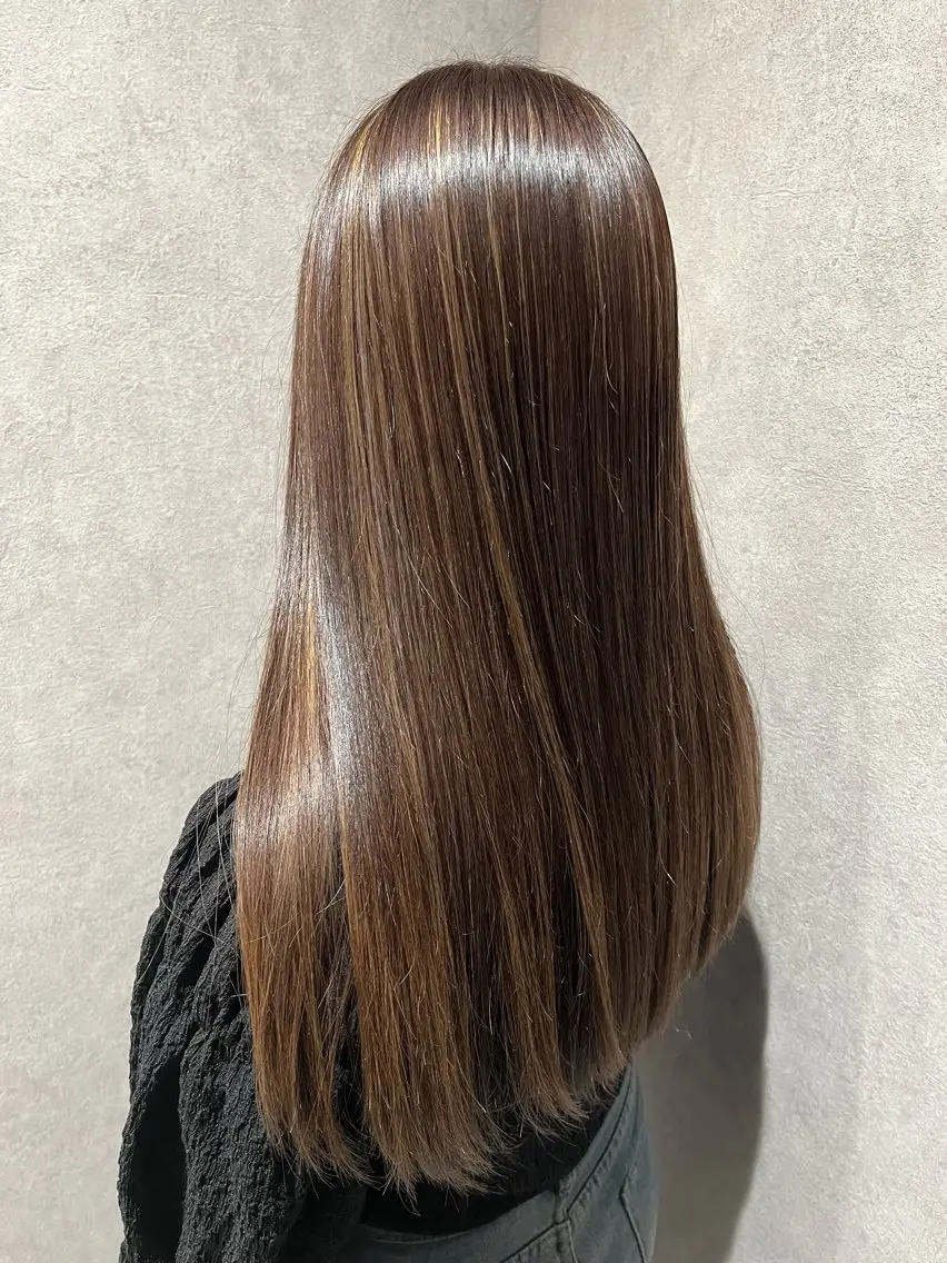 【サラッサラにしたい方✨】カット+髪質改善ストレート+保湿トリートメントの写真