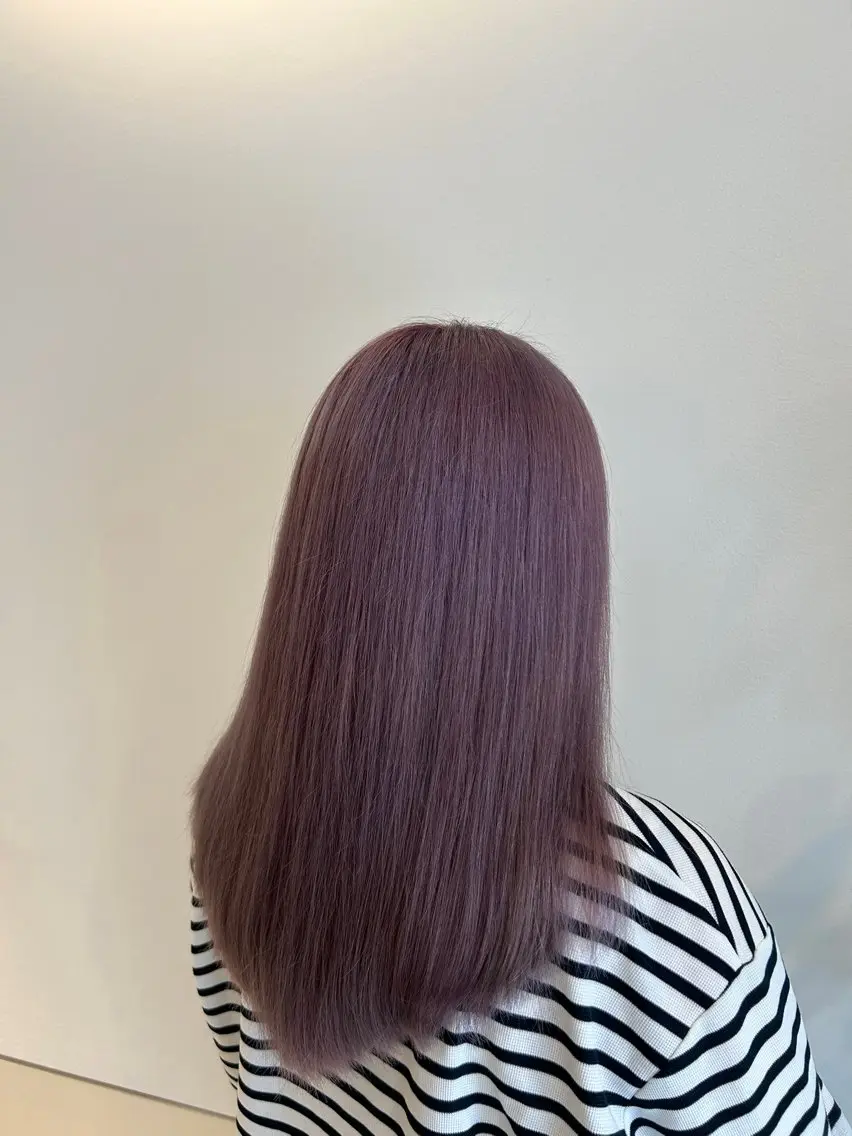 セミロング カラー ブリーチ HASIMOTO jijibyMOPSのヘアスタイル