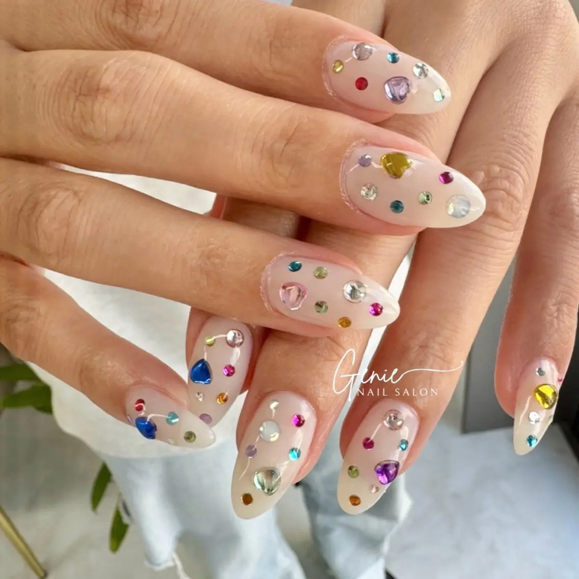 ネイル キラキラネイル ハンドネイル Nail salon Genieのネイルデザイン