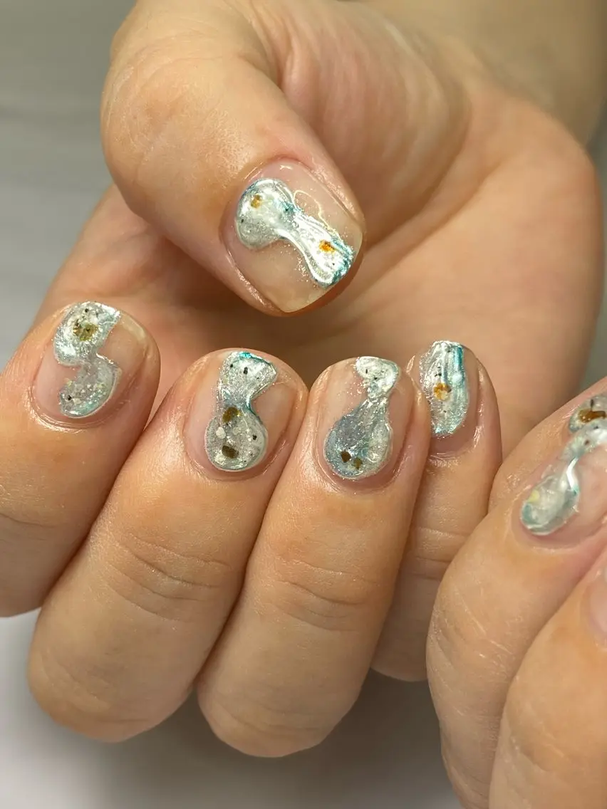 ネイル 成人式 フレンチネイル ジェルネイル ガーリー マグネットネイル ハンドネイル 草加ニュアンスネイル 🌚hersのネイルデザイン