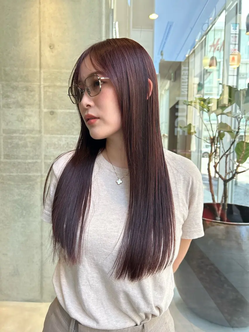 ロング カラー ヘアカラー AKO .のヘアスタイル