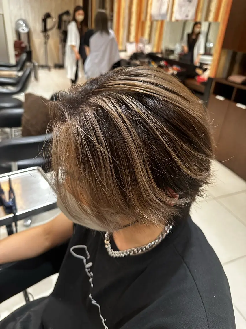 カラー ヘアカラー 神戸 大輝のヘアスタイル