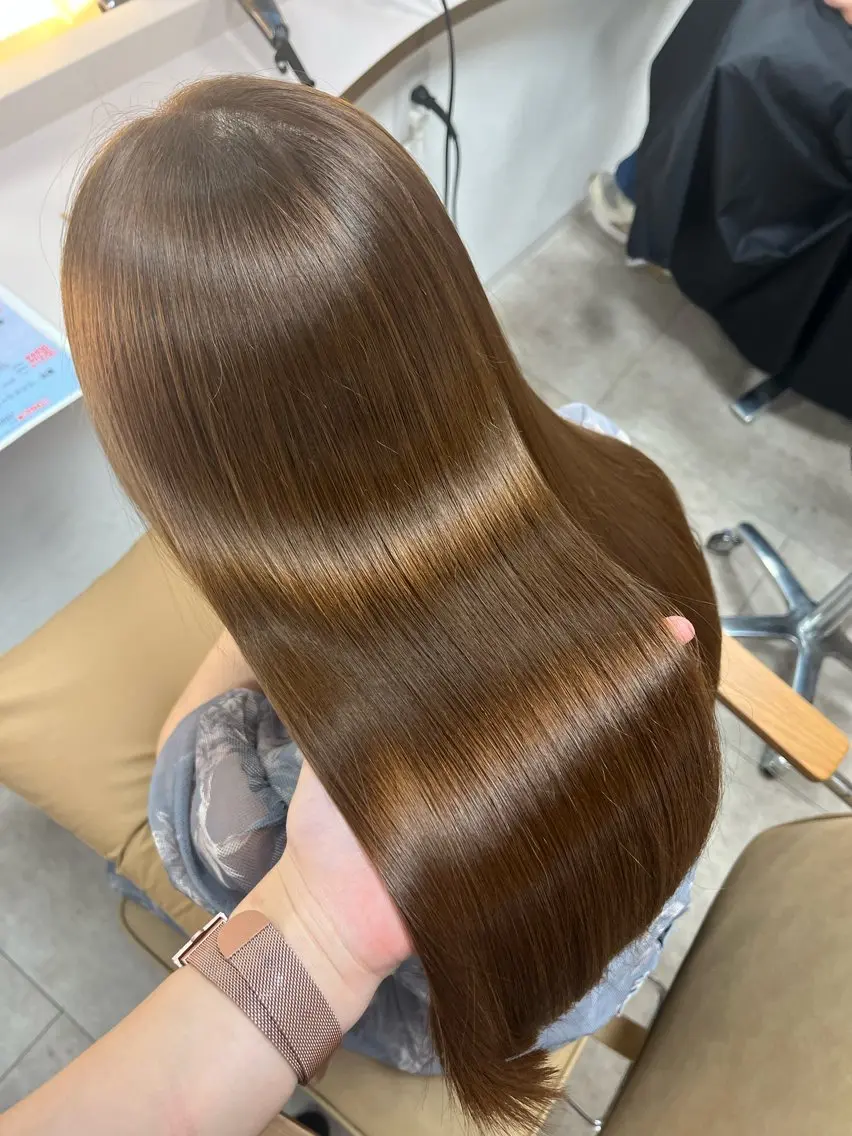 【ミルクティーベージュ🧸】ブリーチダブルカラー🪞+トリートメント5/23.5/30🈳⭕️￥4400の写真