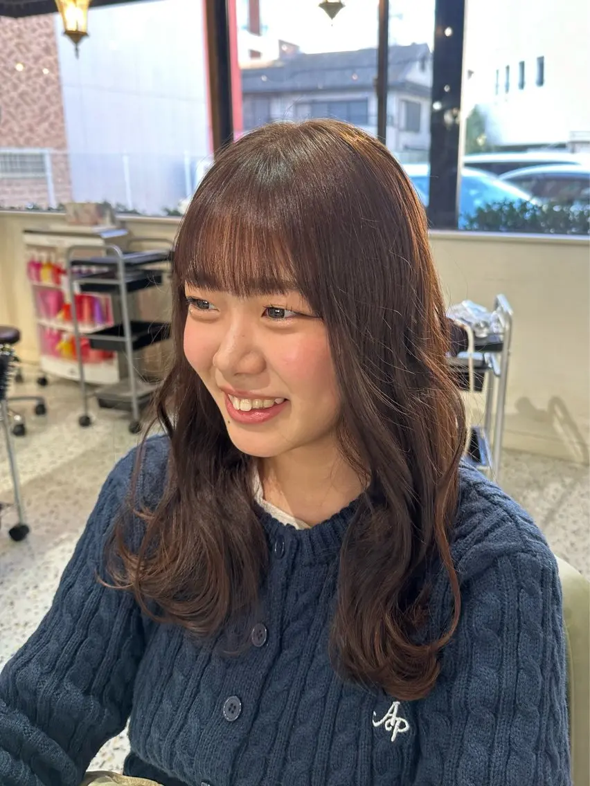 ミディアム カラー 加藤 優花のヘアスタイル