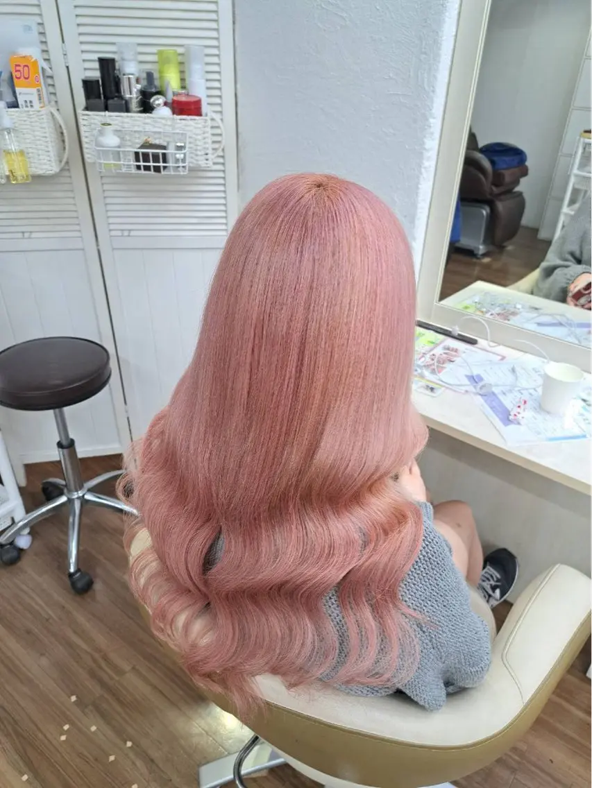 ロング エクステ ロング ヘアカラー トリートメント GLOSS 心斎橋 山上のヘアスタイル