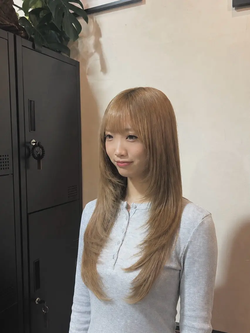 ロング ロングレイヤー レイヤーカット ロング 藤井 美陽のヘアスタイル
