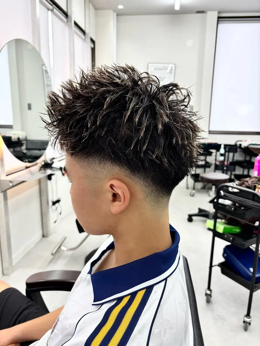 メンズ フェードカット メンズショート スパイキーショート カット ヘアカラー KanedaRio パーマ/フェードのヘアスタイル