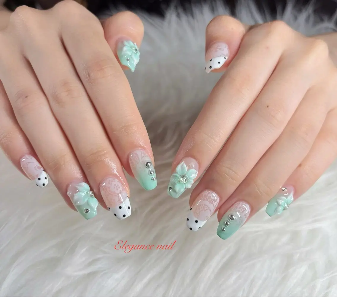 ネイル Elegance Nail本厚木店舗のネイルデザイン
