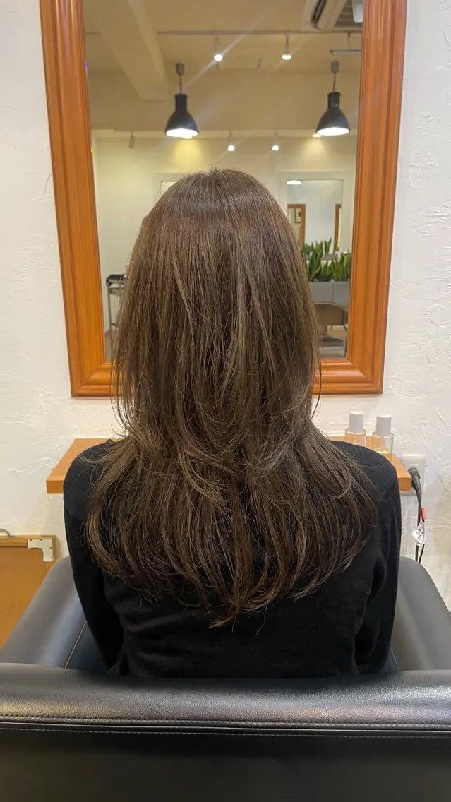 セミロング カラー ヘアカラー emma~ ボブ🪷のヘアスタイル