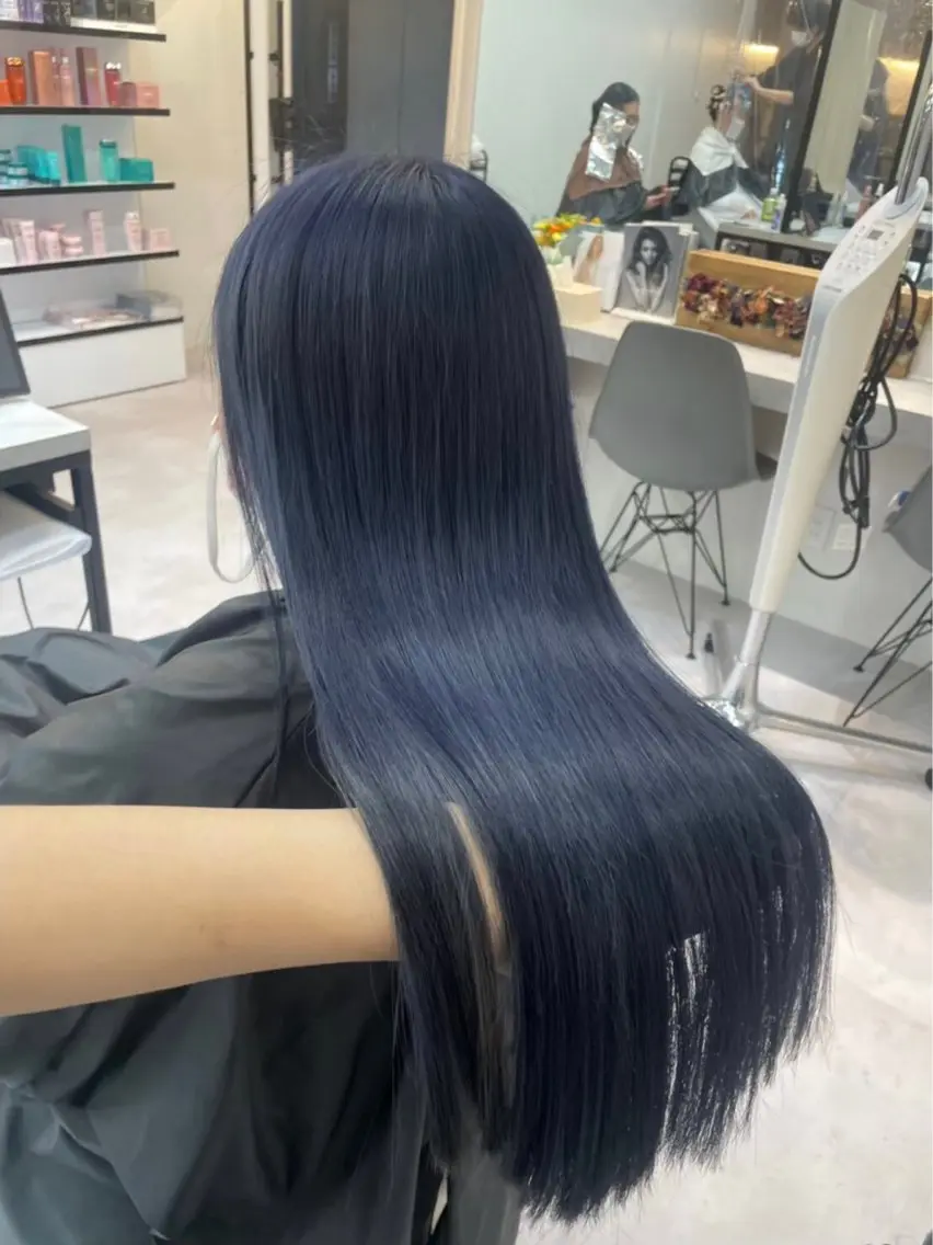 ロング カラー 🩵レイヤー✖︎ 髪質改善🩵リョウヤのヘアスタイル