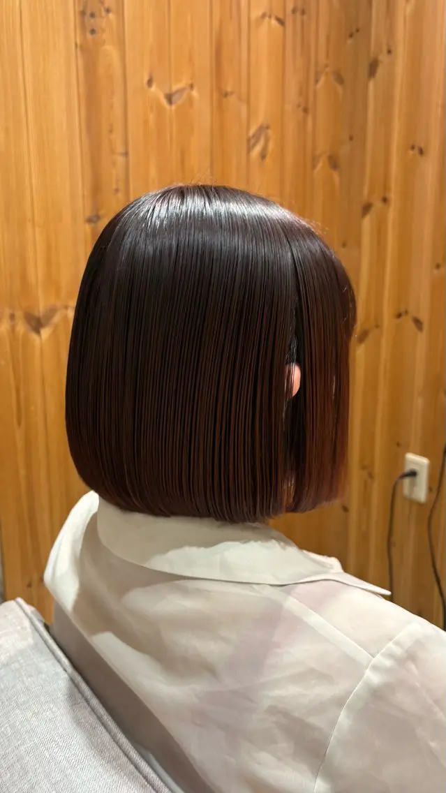 カラー ヘアカラー 岡田 真鈴のヘアスタイル