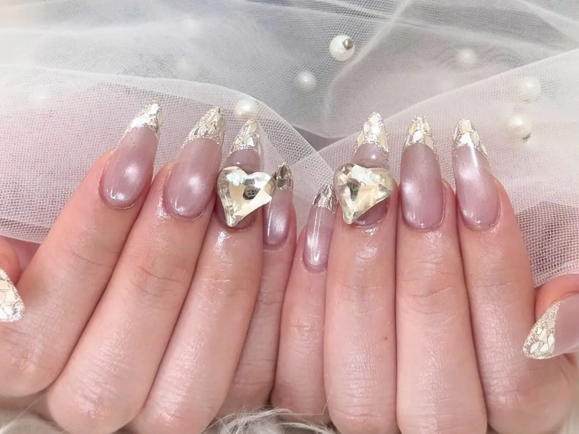 ネイル フレンチネイル ガラスフレンチ ハンドネイル ハンドケア Y.Haru joieangeのネイルデザイン