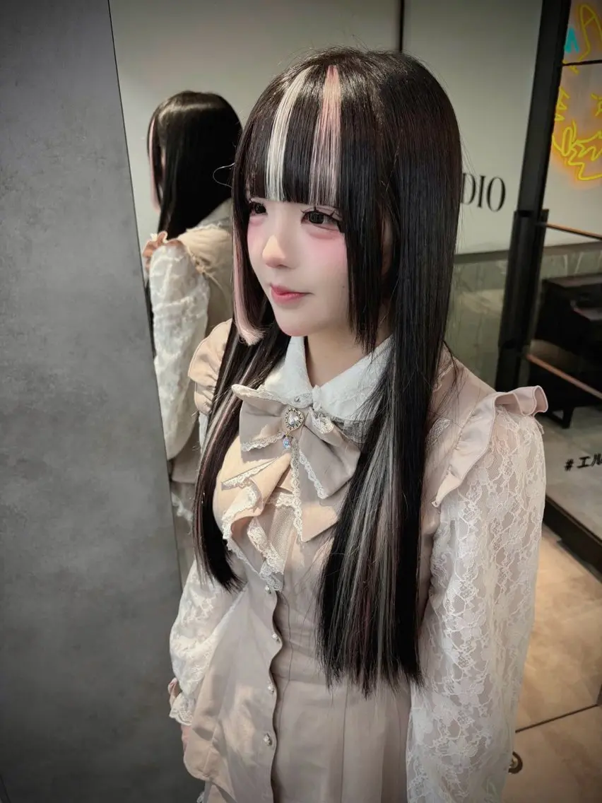 ロング エクステ 元地雷系美容師🫶 RYUSEI🐈⬛のヘアスタイル