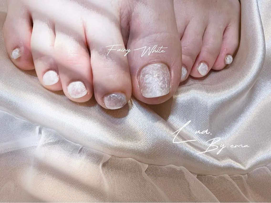 ネイル 🫧Lua.nail 🍒emuのネイルデザイン