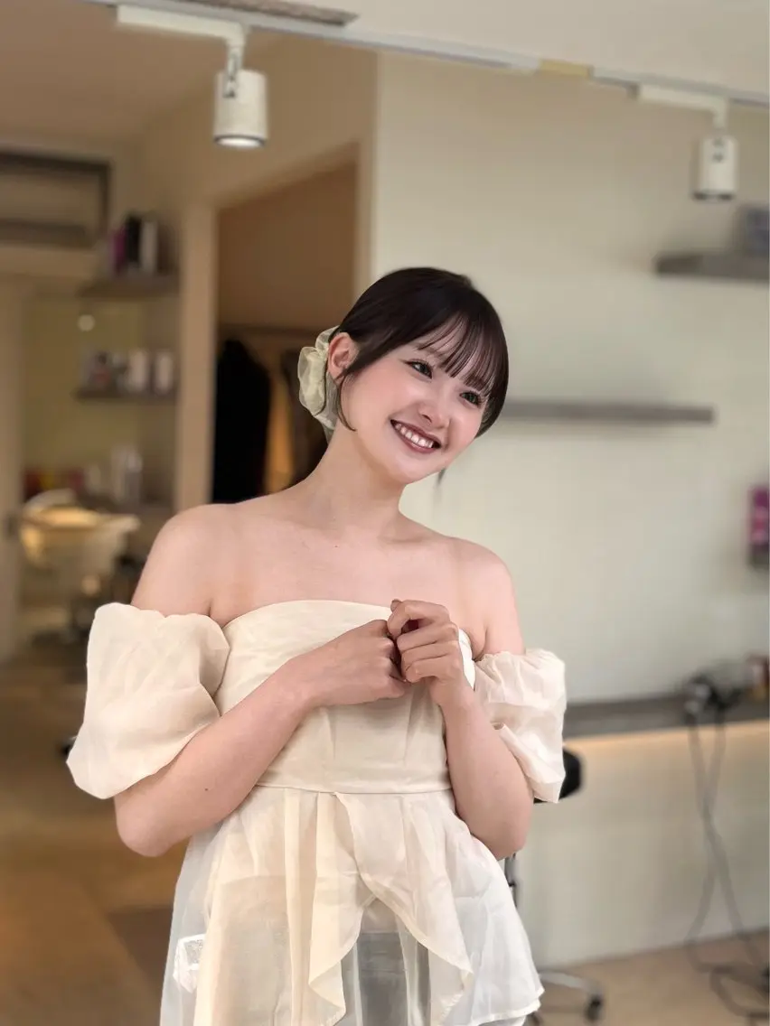 セミロング カット ヘアカラー トリートメント ♥️褒められ艶髪× 髪質改善/ゆず♥️のヘアスタイル