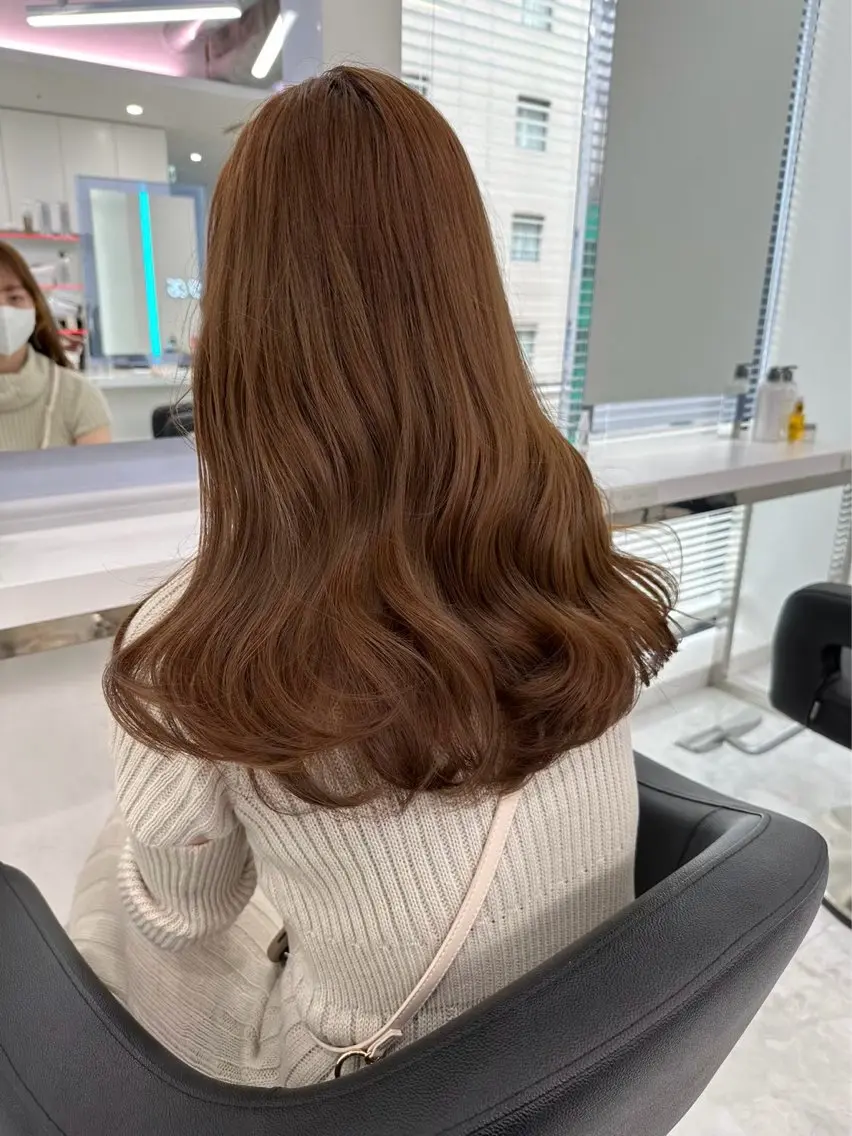 ロング カラー ヘアアレンジ ヘアカラー トリートメント ヘアセット 垢抜け透明感 カラー🪽ྀི🤎のヘアスタイル