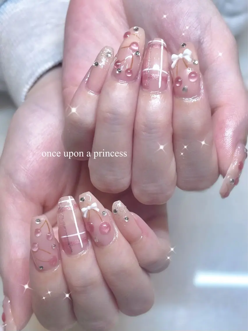 ネイル ハンドネイル Once upon a princessのネイルデザイン