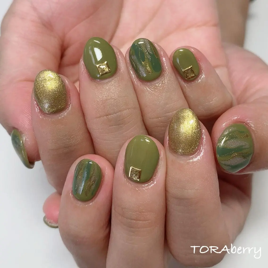 ネイル ニュアンスネイル ハンドネイル ネイリスト なつみのネイルデザイン