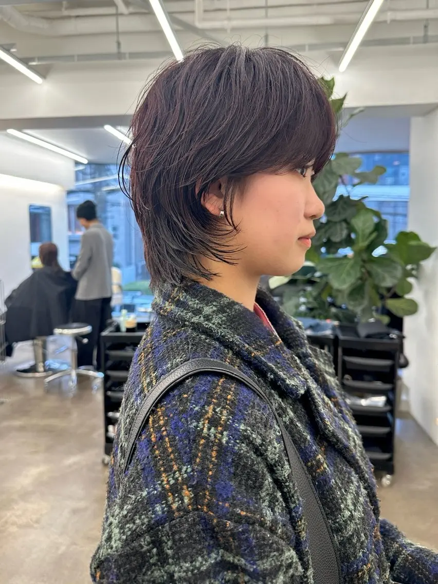 ショート カラー ディープパープル パープルカラー ショートヘア ウルフカット カット ヘアカラー トリートメント ボブ/レイヤー/ケア パーマ/リュウタのヘアスタイル