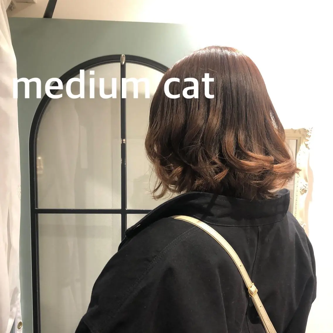 ミディアム カット ヘアカラー MYA 🤍kanaのヘアスタイル
