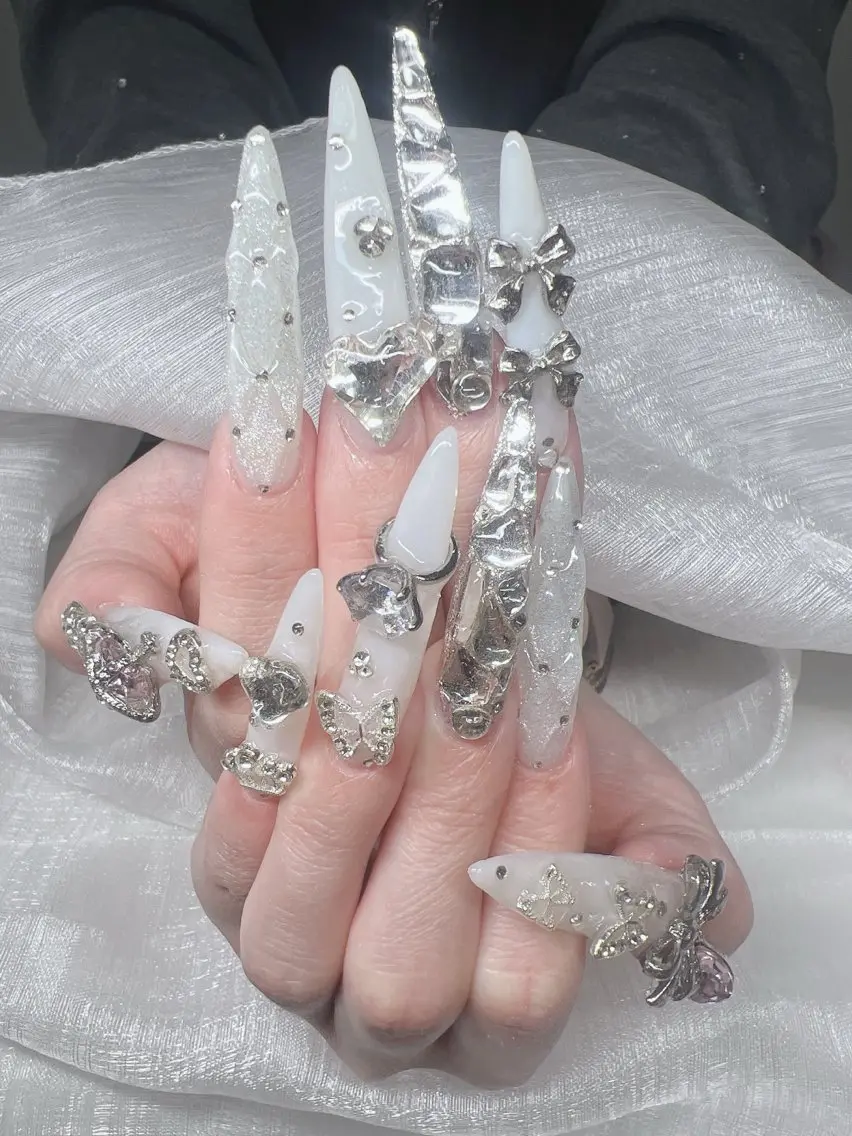 ネイル ハンドネイル Lee Nails チップ長さだし専門店のネイルデザイン