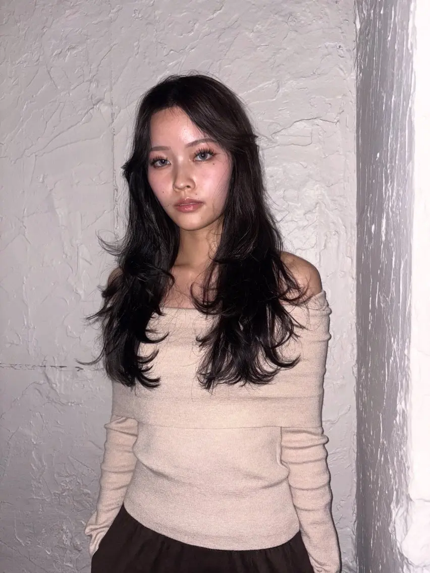 ロング ハイトーン レイヤー🎀meiのヘアスタイル