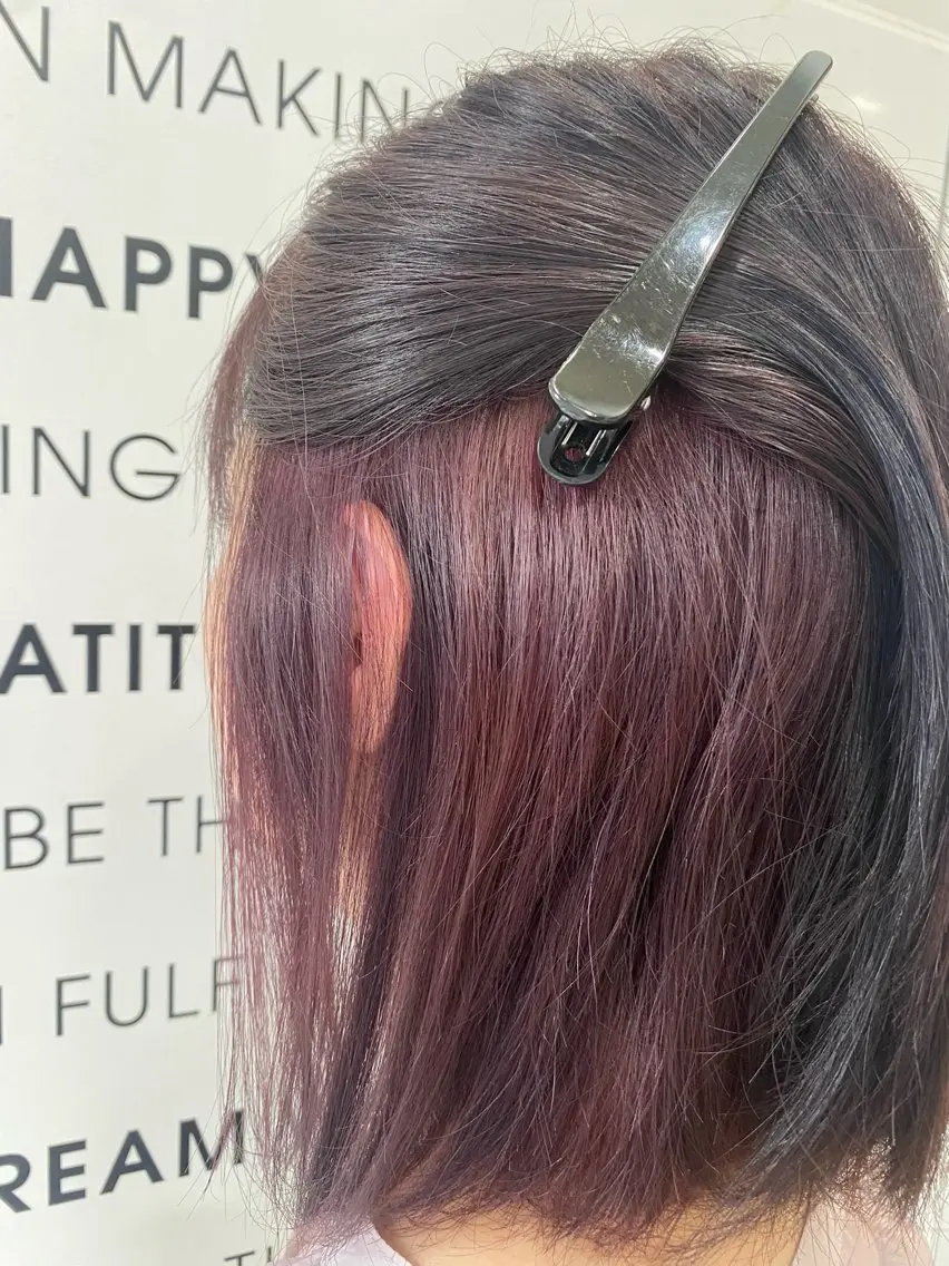 カラー ブリーチ インナーカラー ヘアセット/ブリーチ カラー🩰SEINAのヘアスタイル
