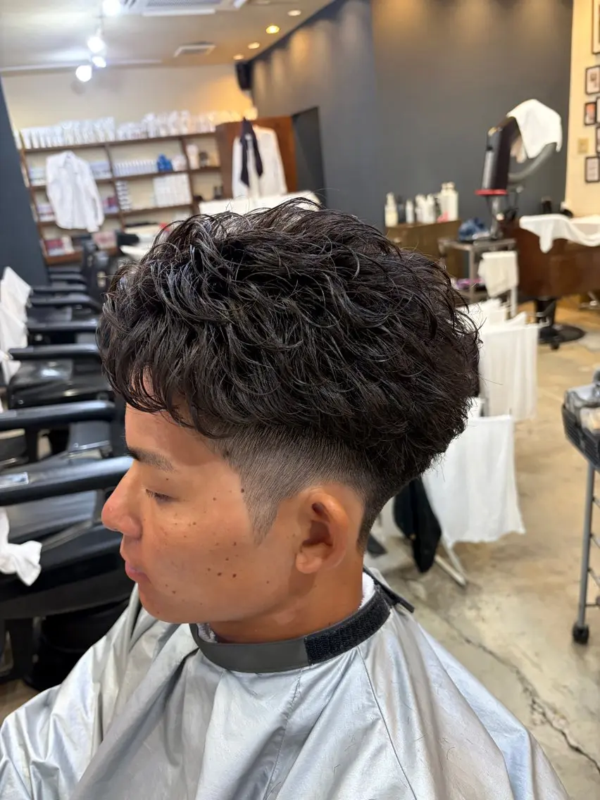 ショート パーマ メンズ メンズパーマ 江島 浩紀のヘアスタイル
