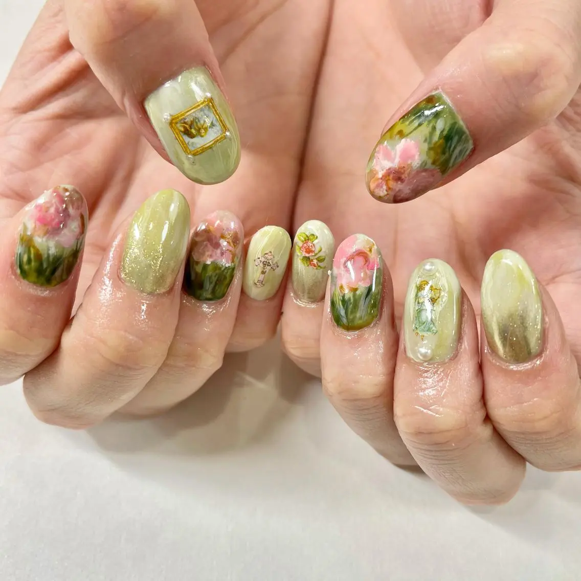 ネイル ニュアンスネイル 🎀AYAKO 🎀中韓ネイルのネイルデザイン