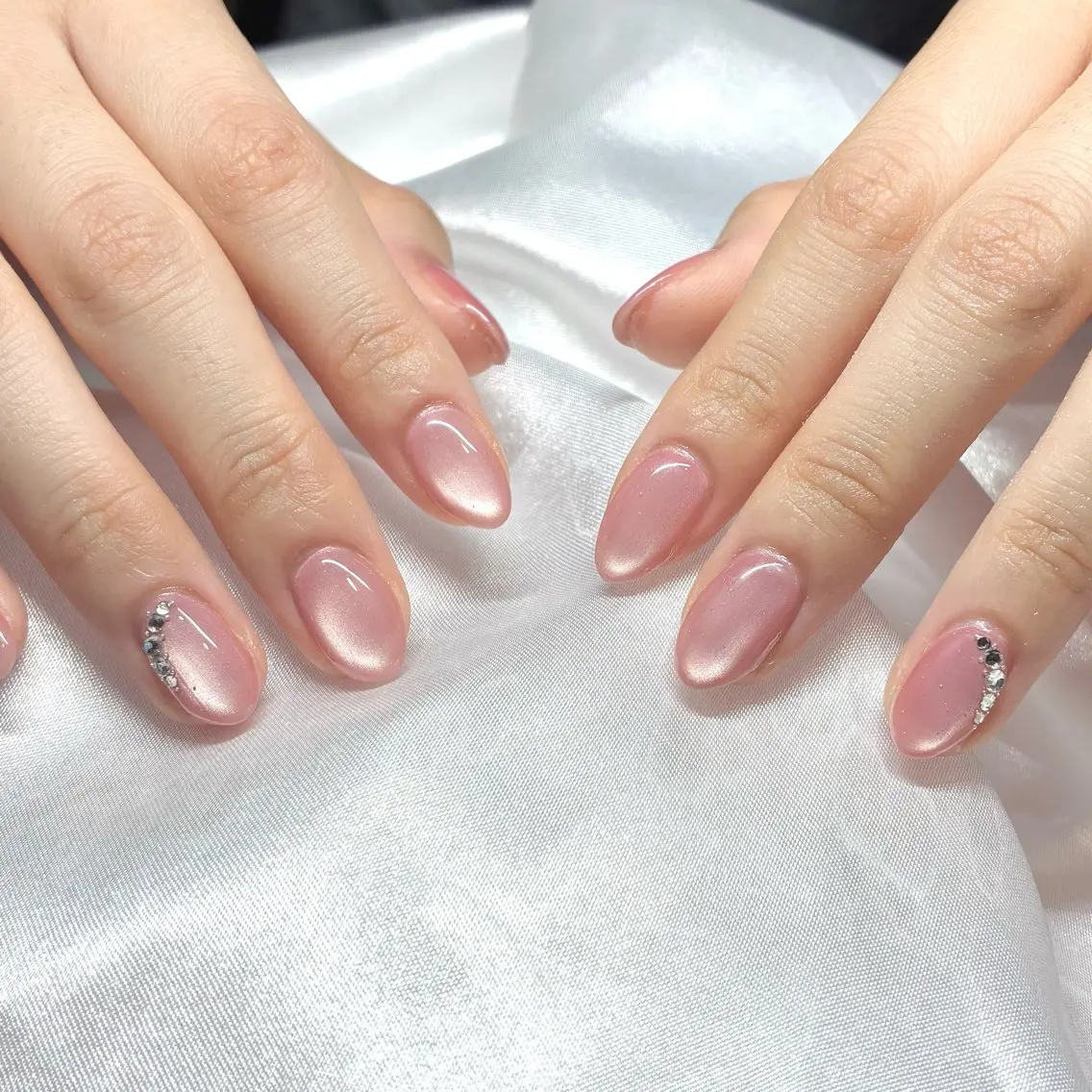 ネイル ジェルネイル マグネットネイル ハンドネイル Nail ヌシん家 AKANEのネイルデザイン