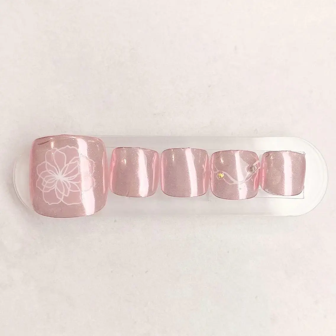 ネイル TiaryNail ERIKAのネイルデザイン