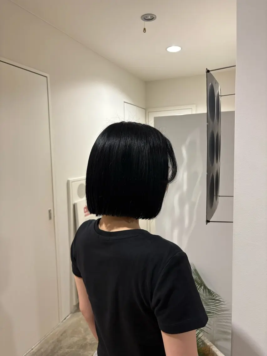 カラー 黒髪 ボブ カット ヘアカラー トリートメント ヒメカ/髪質改善/ レイヤー/大阪のヘアスタイル